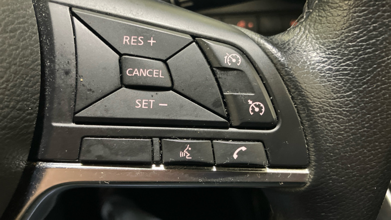 Nissan Juke 1.0 DiG-T 114 N-Connecta 5dr Petrol Hatchback